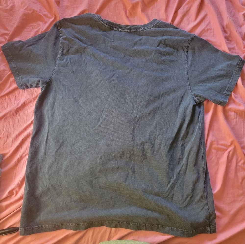 Lucky Brand ACDC shirt. Womens size large grey - Picture 3 of 3